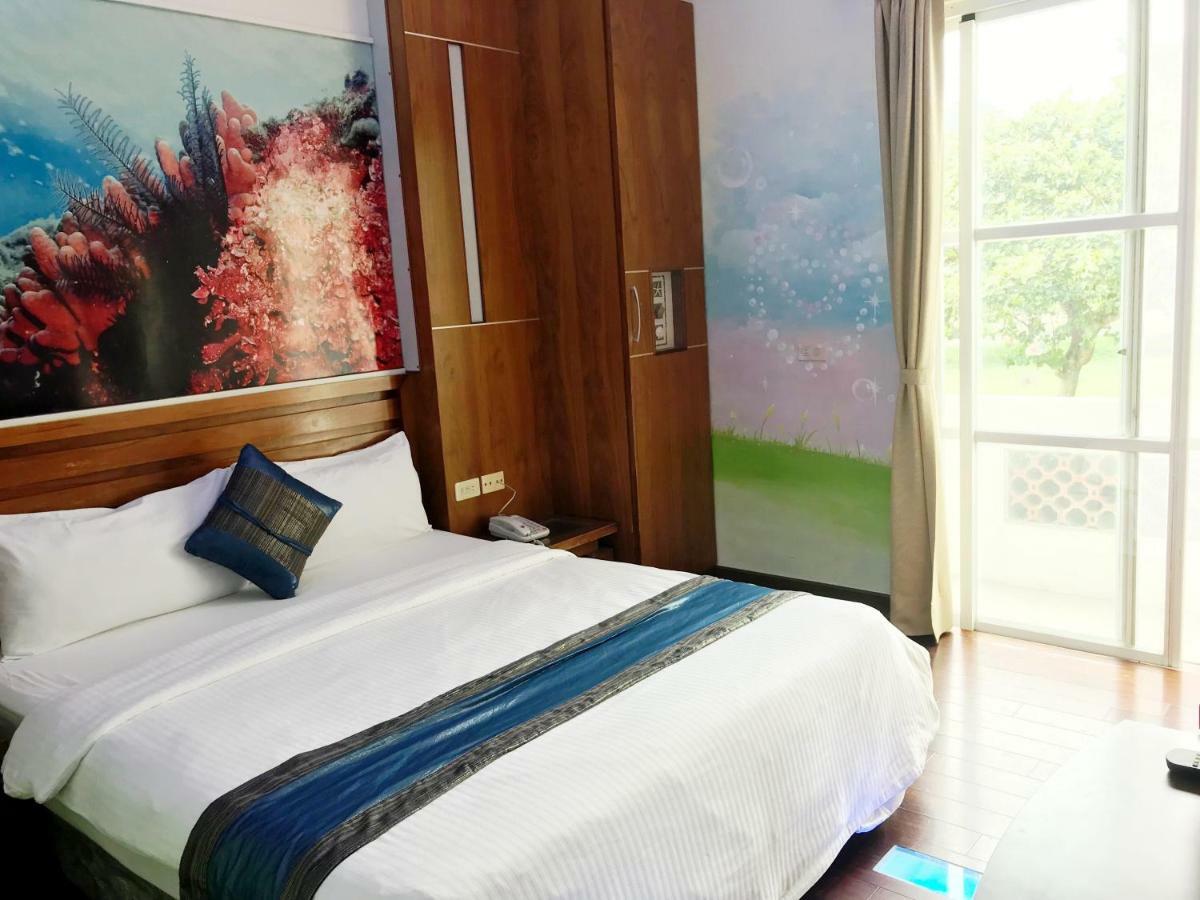 Holiday Hostel Kenting Exteriör bild